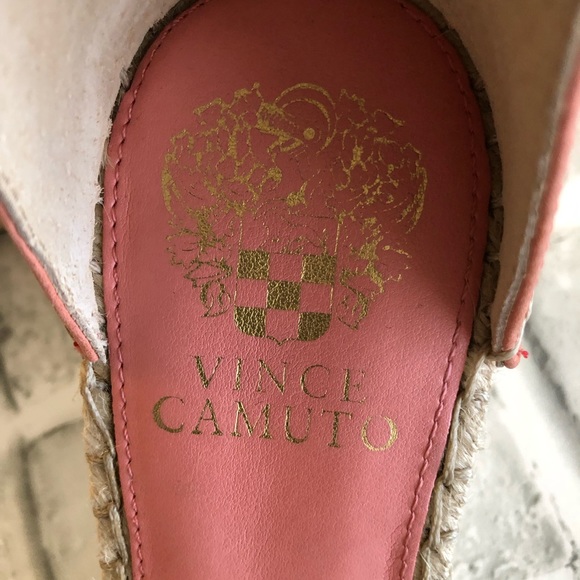 Vince Camuto Apricot Wedges Sz 7 - Picture 4 of 6